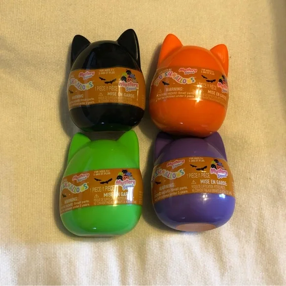 Lot of 4 Squishmallows mystery squad characters - Picture 1 of 3
